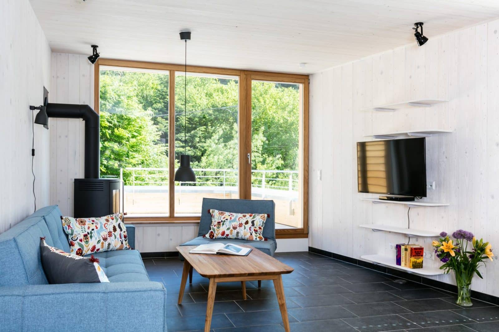 NK_17_0857-e1549634782716