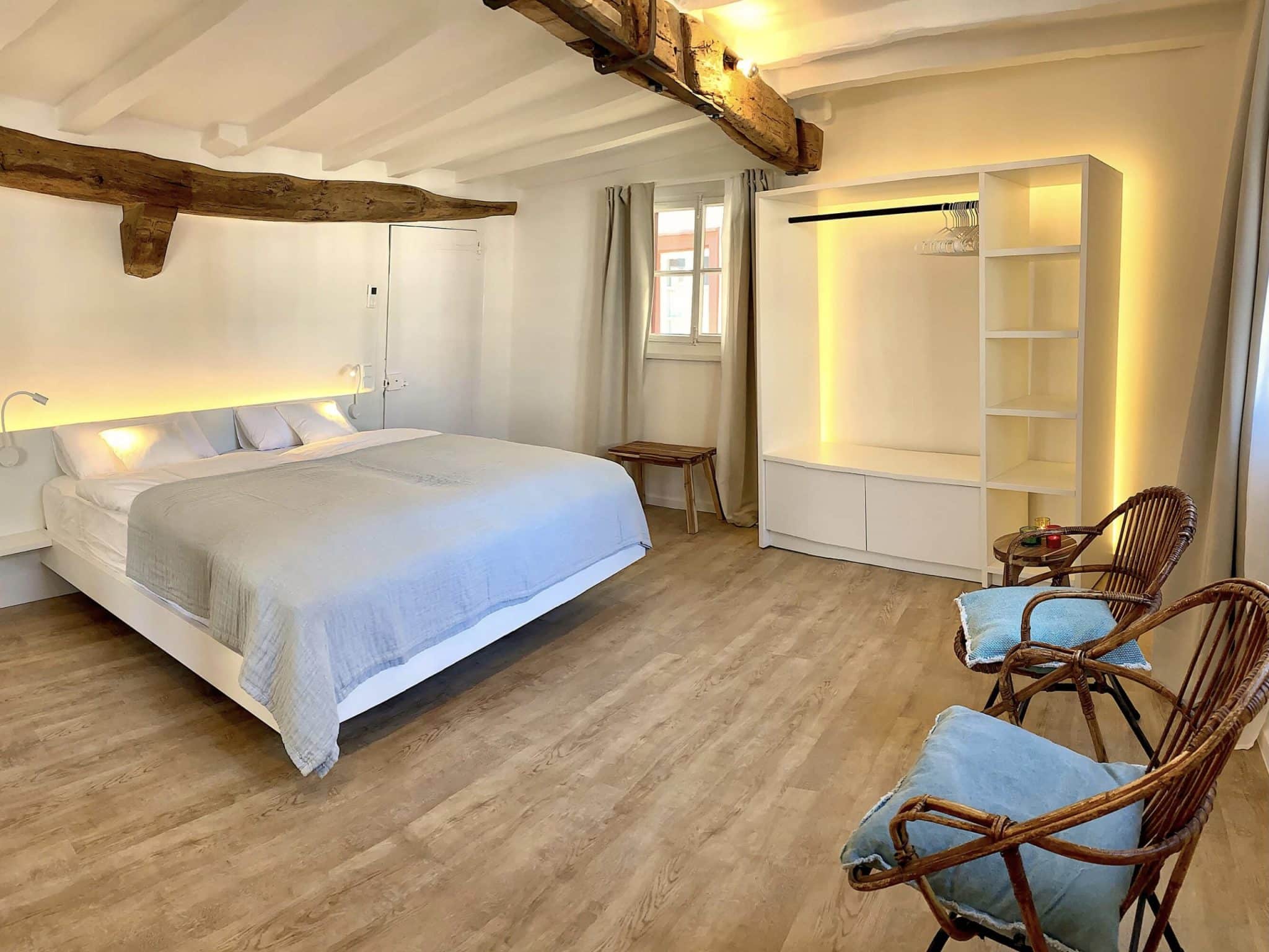 Auszeit, Ferienhaus, Fachwerkhaus, Monschau, Eifel, Design-Ferienhaus, Boutique-Hotel, Ferienunterkunft, Ferienwohnung, Architektur, Architektenhaus