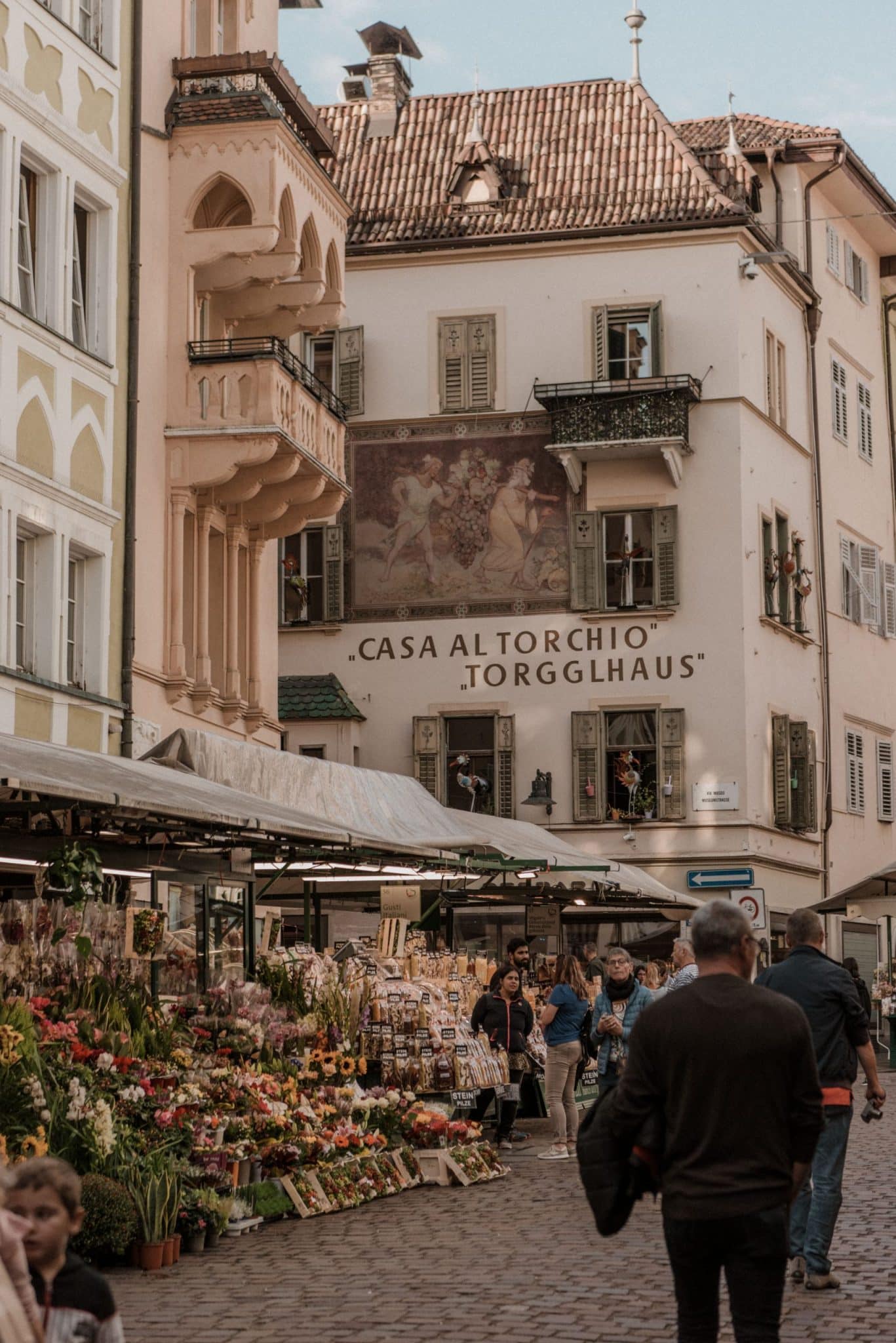 Stadtansicht Bozen, Parkhotel Mondschein