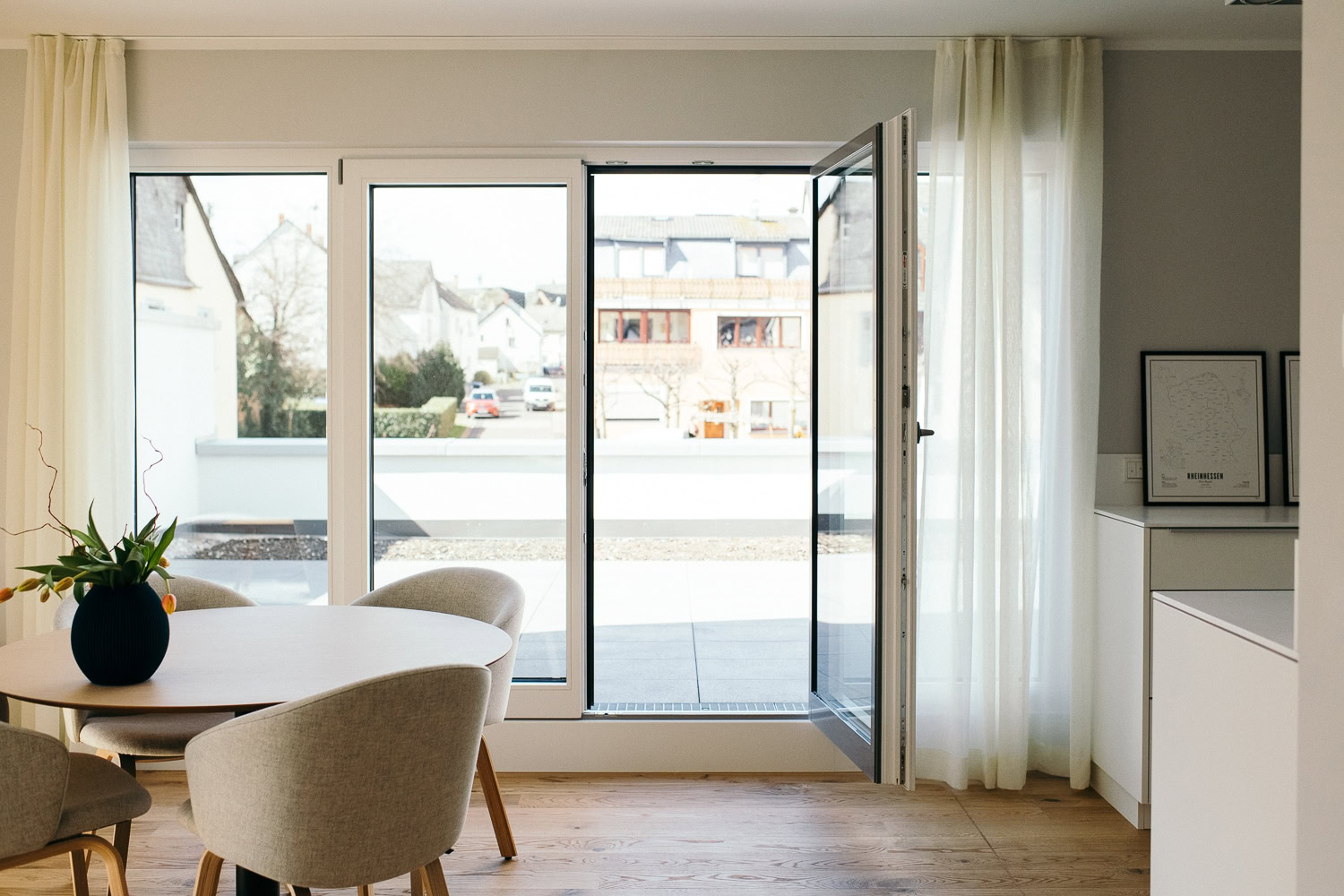 Design-Ferienwohnung, Mosel, moderne Architektur, Ferienhaus für Großfamilien Ferienhaus für Gruppen, Ferienhaus am Fluss, Ferienhaus am Wasser, Moselle region, Moselregion