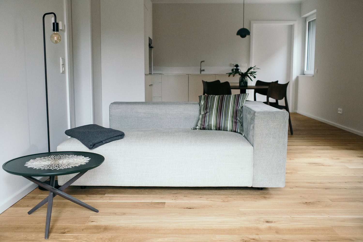 Design-Ferienwohnung, Mosel, moderne Architektur, Ferienhaus für Großfamilien Ferienhaus für Gruppen, Ferienhaus am Fluss, Ferienhaus am Wasser, Moselle region, Moselregion