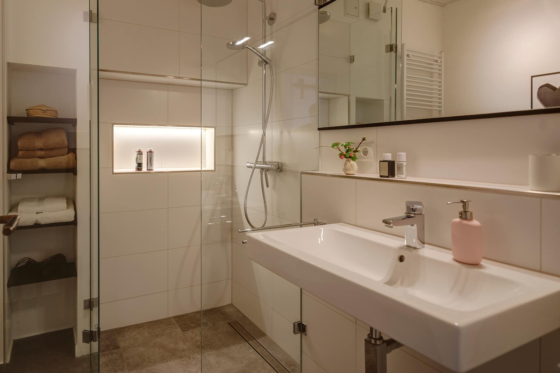 Huus Uelvesbüll, Ferienhaus an der Nordsee, Eiderstedt