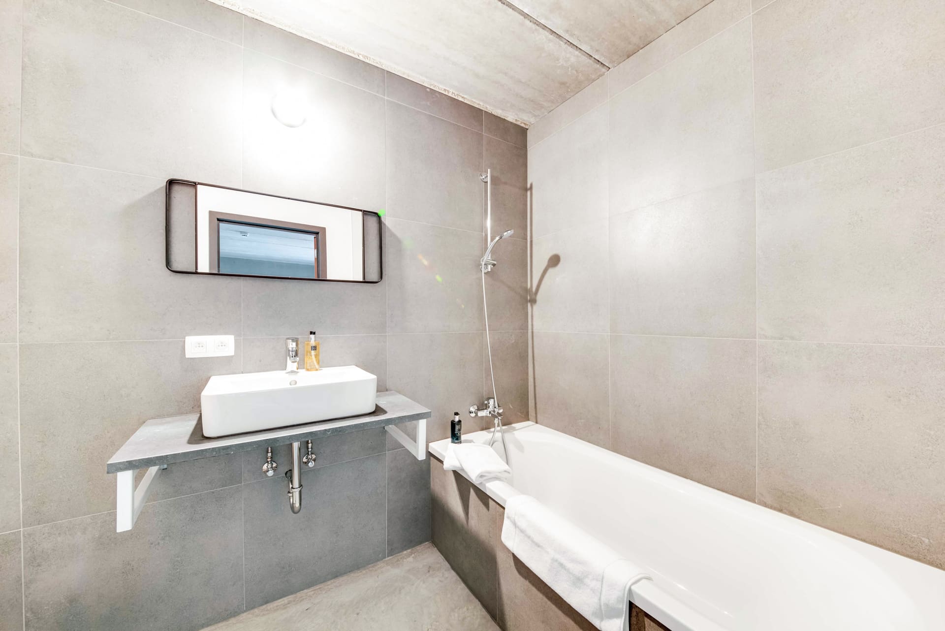 Badezimmer im Hotelzimmer des Daft Hotel