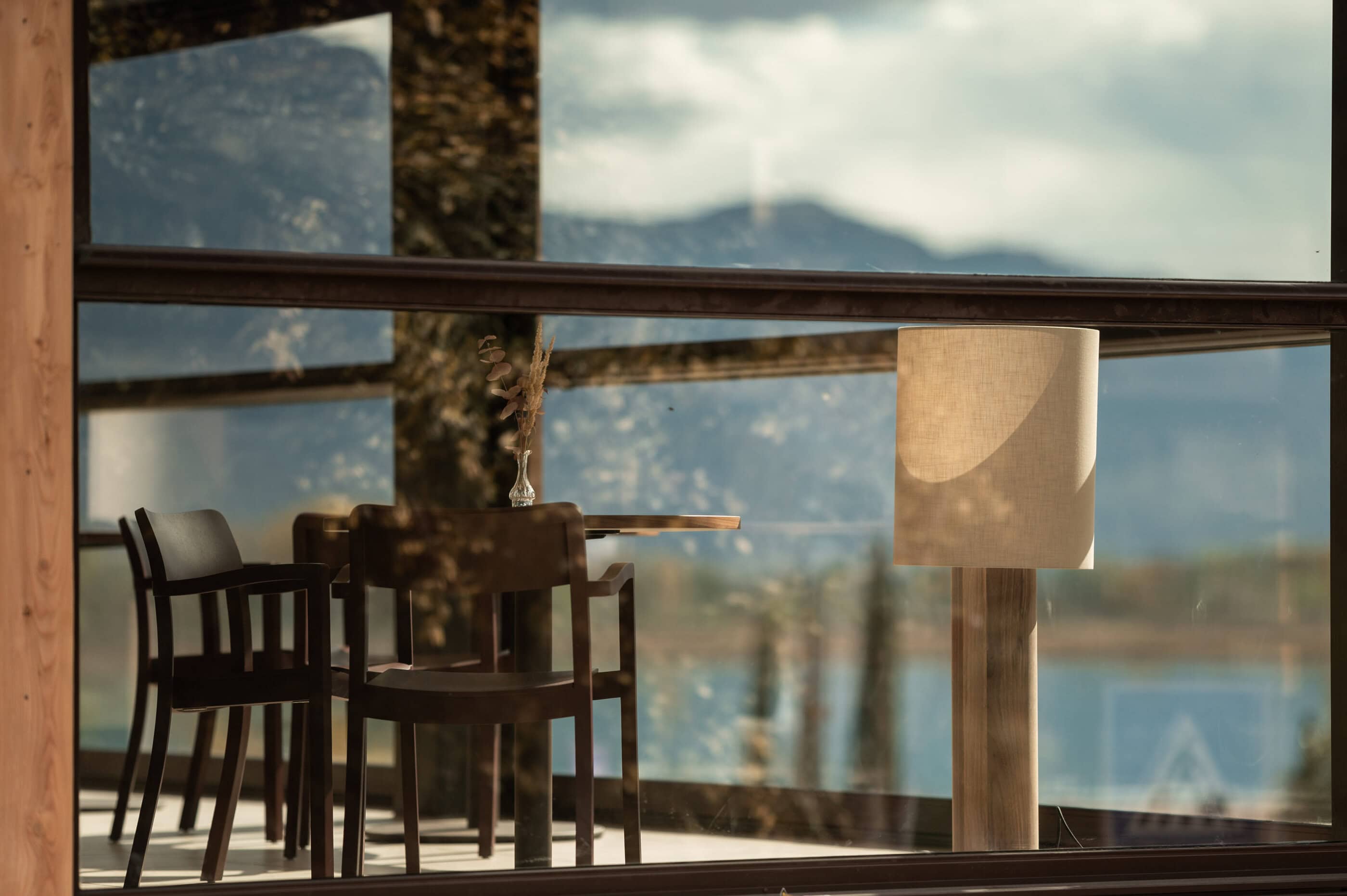 Essplatz im Restaurant mit Ausblick in der Pension Leuchtenberg