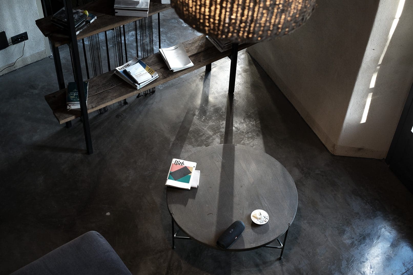 Blick in den Wohnraum des Hauses Castello des Serafina Vereins