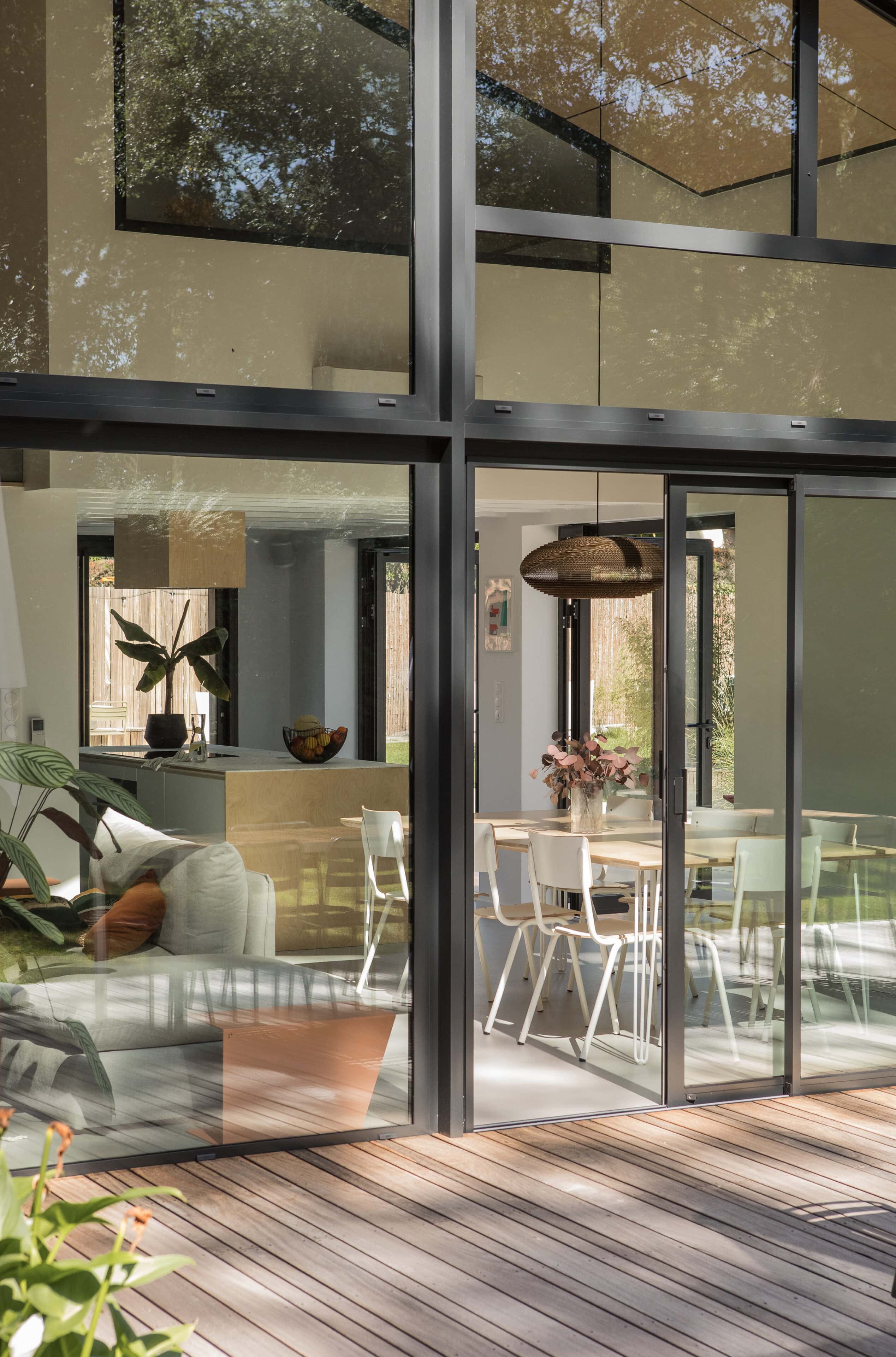 Wohnzimmer von außen, Salty Woods