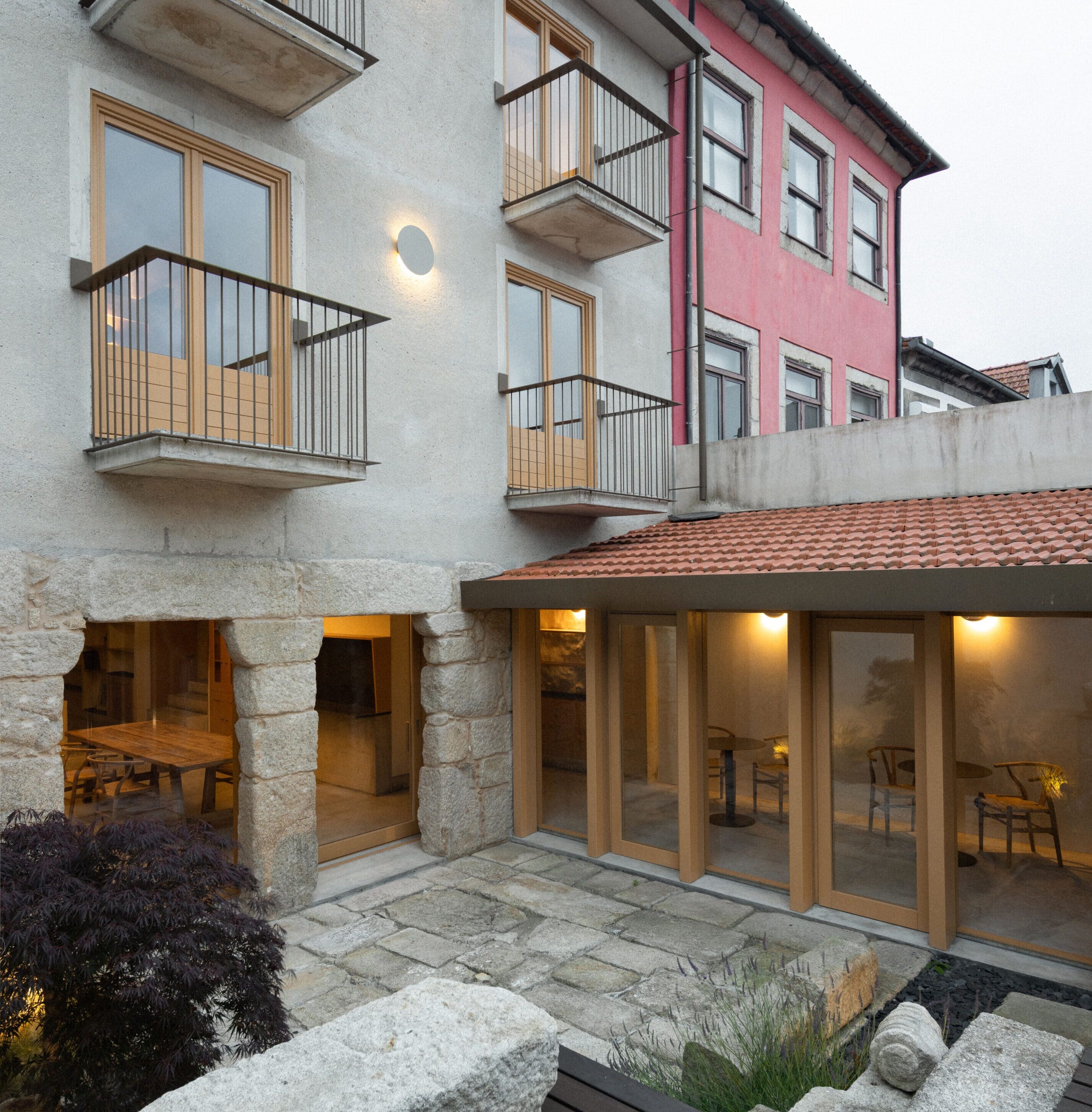 Outdoor-Platz im Na Travessa Suites