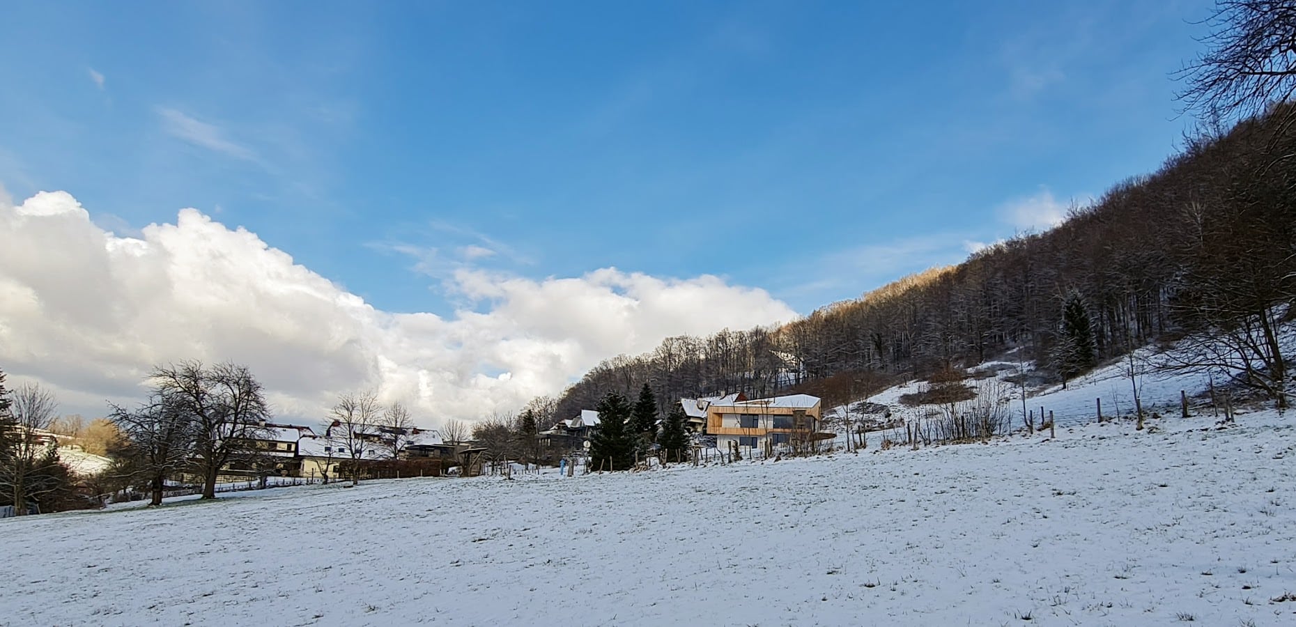 Winteransicht des Haus Mossberg