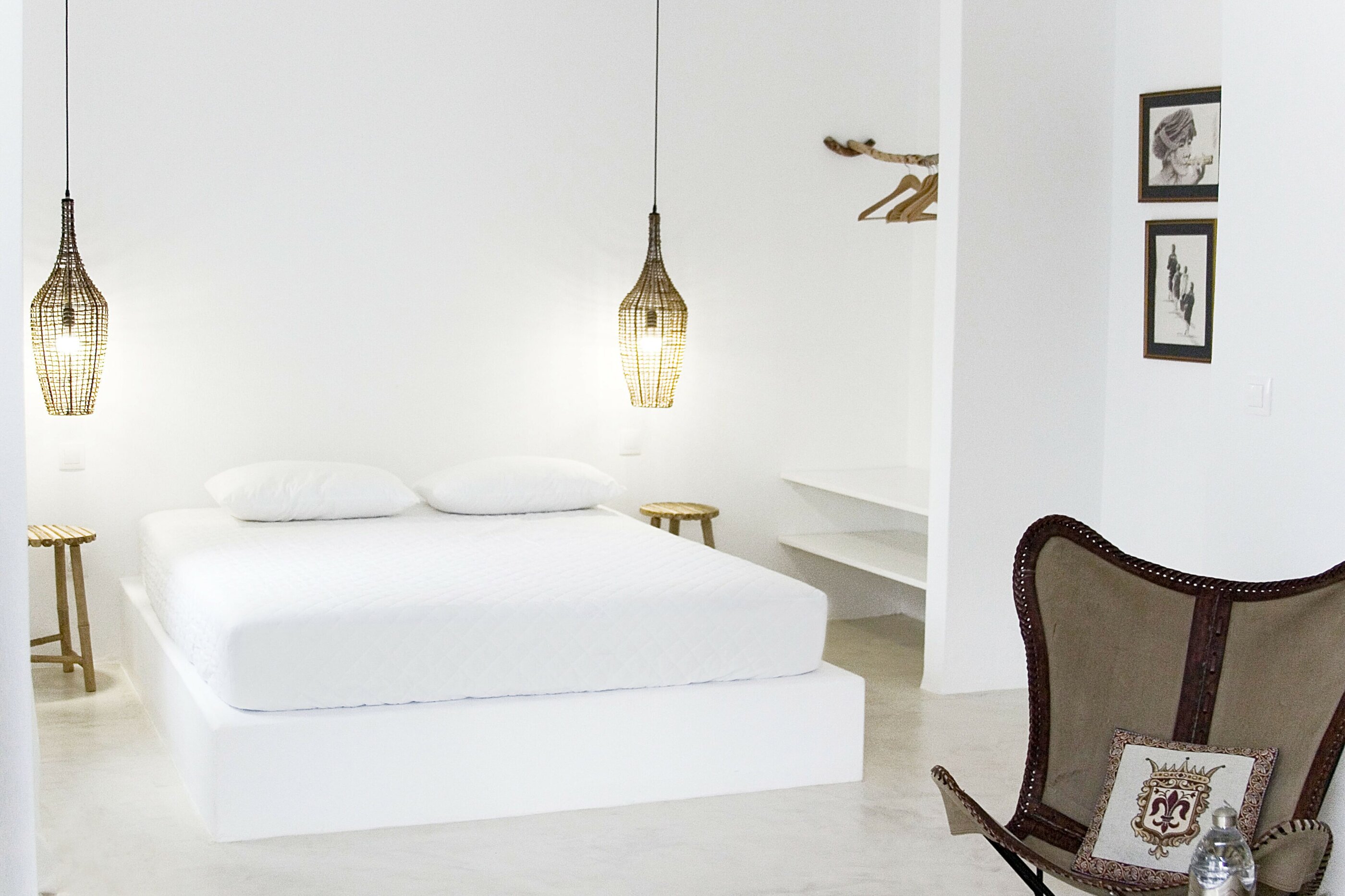 Doppelbett im Schlafzimmer im Villa Zoé