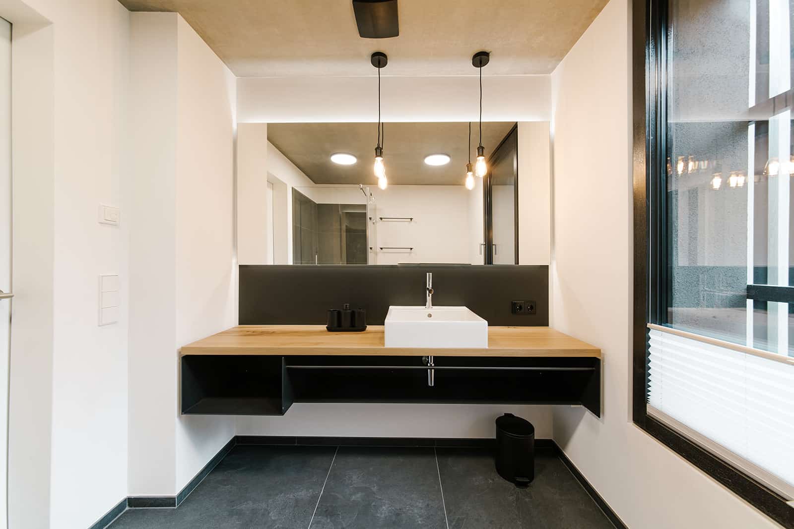 Waschbecken im Badezimmer