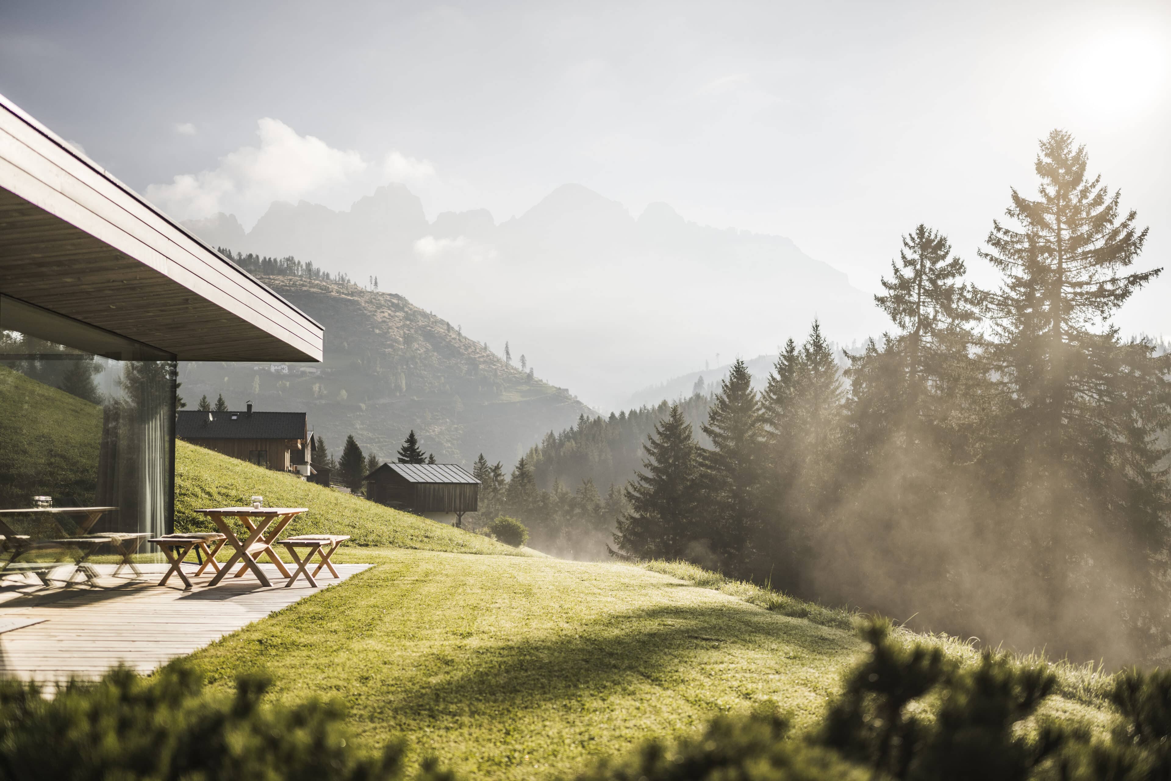 Garten und Blick in die Berge