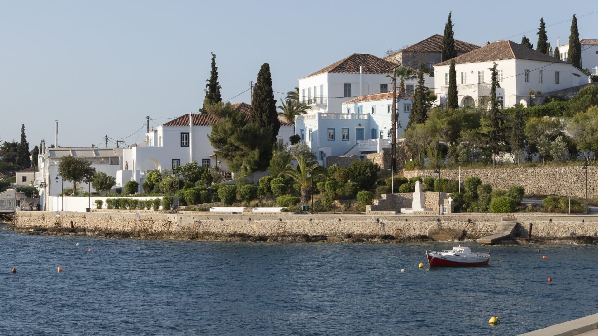 Hafen in Spetses, Hotel Yayaki