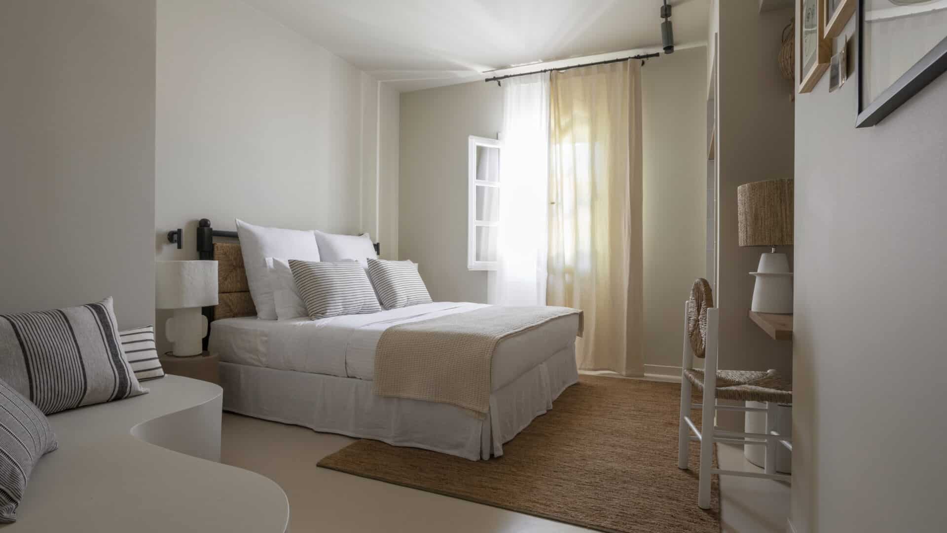 Doppelzimmer mit Bett im Hotel Yayaki