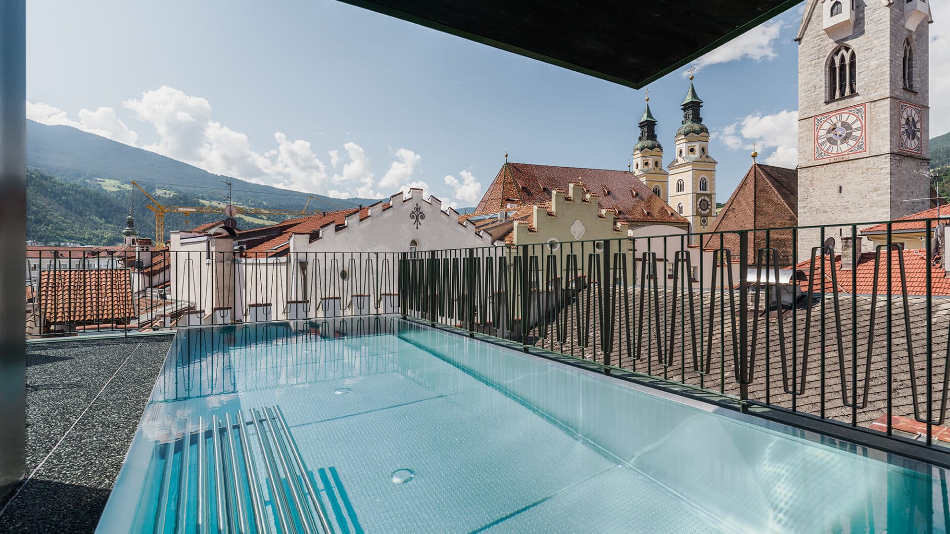 Rooftop-Pool im Adler Historic Guesthouse