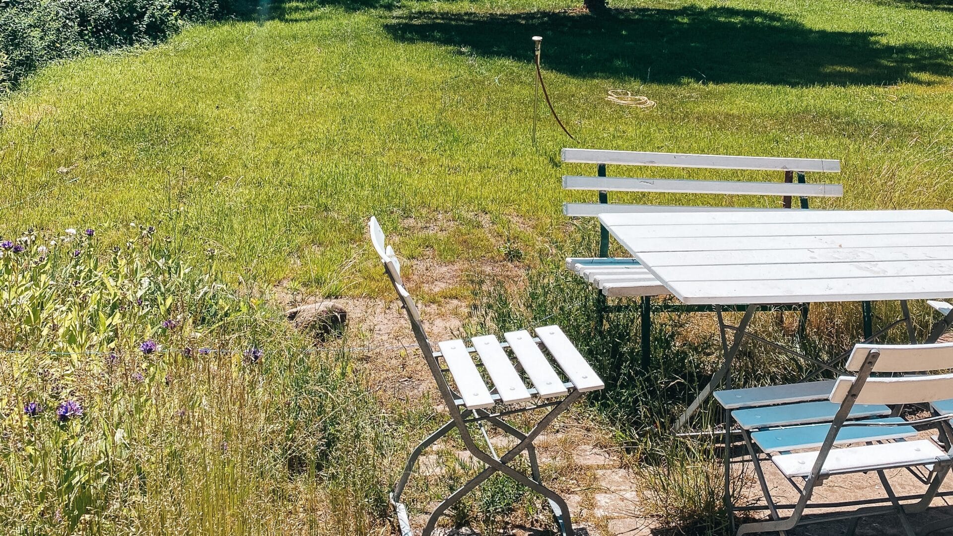 Essplatz auf der Terrasse des Alten Dorfhaus
