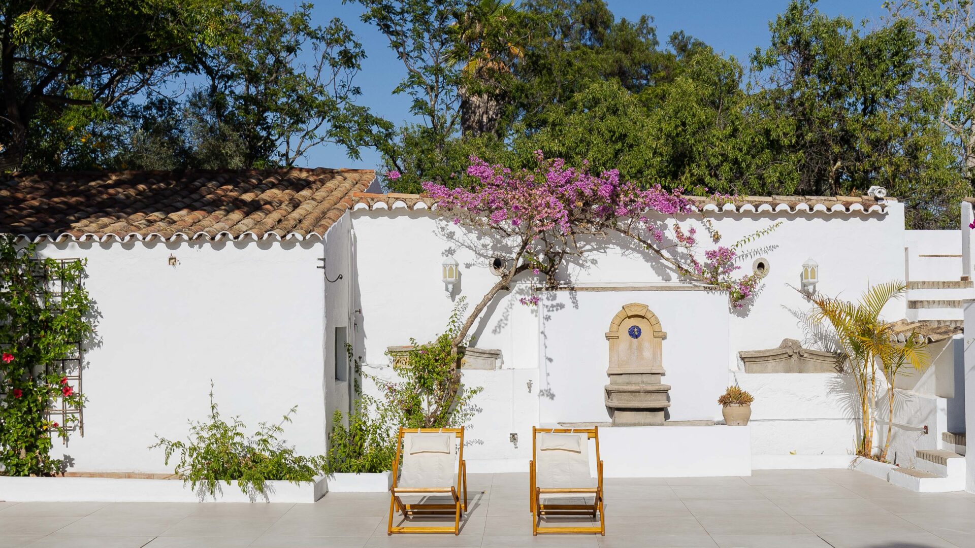 Ferienhaus âmago von außen mit Pool