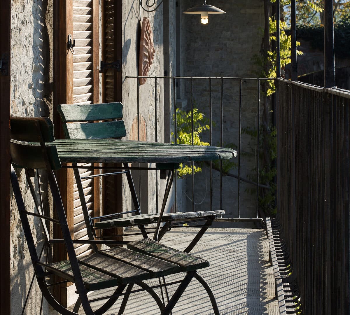 Sitzplatz auf dem Balkon des Ferienhaus Bocciarda, Serafina