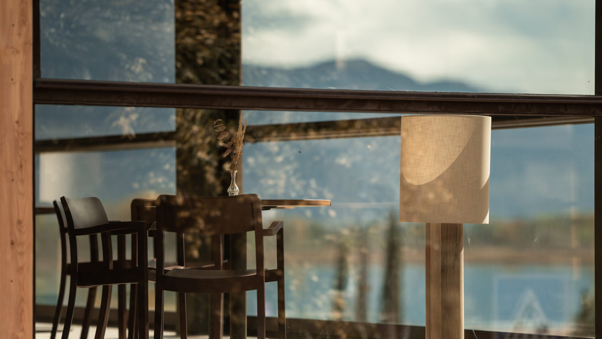 Essplatz im Restaurant mit Ausblick in der Pension Leuchtenberg