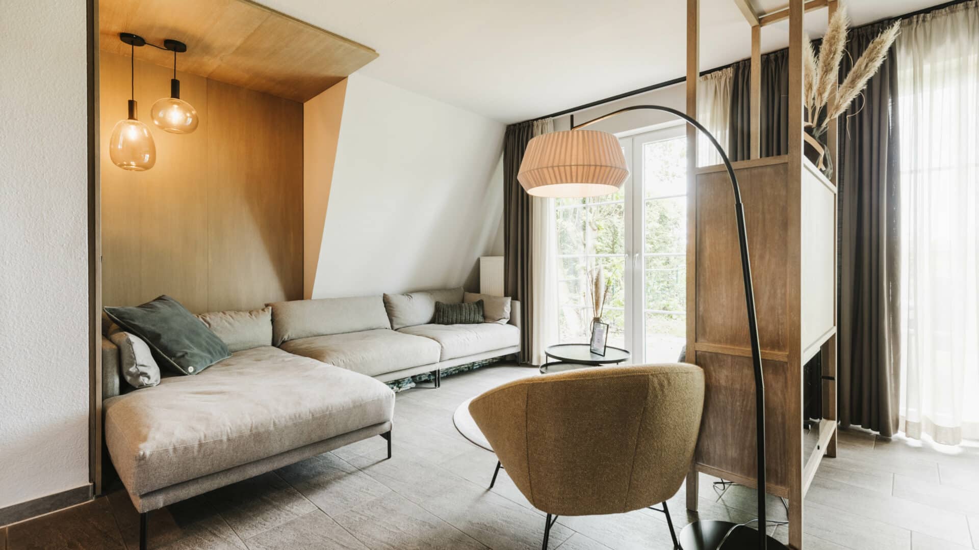 Wohnraum in Ferienapartment im Seehotel Gronau