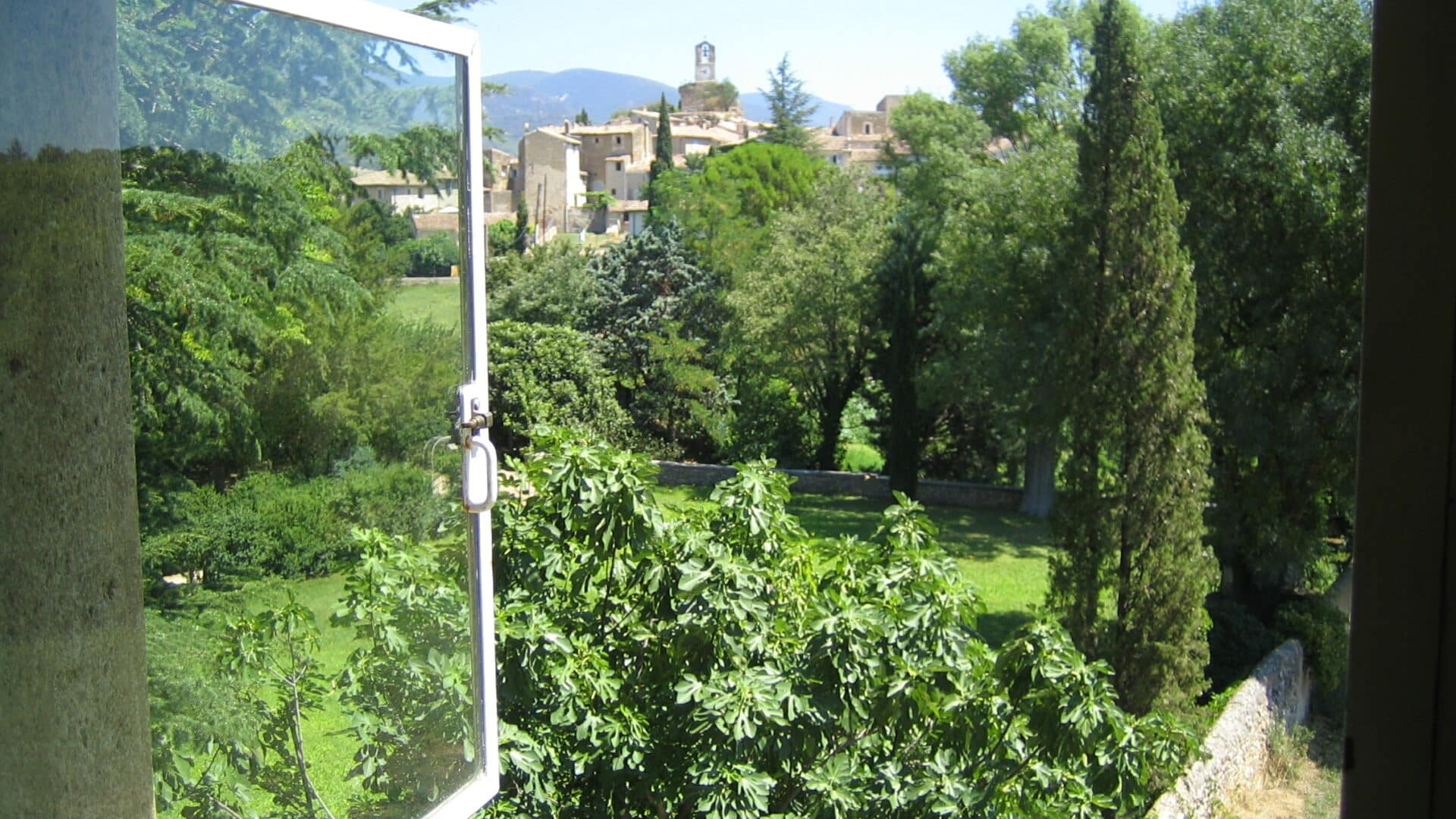 Ausblick aus dem Fenster im Le Pigeonnier