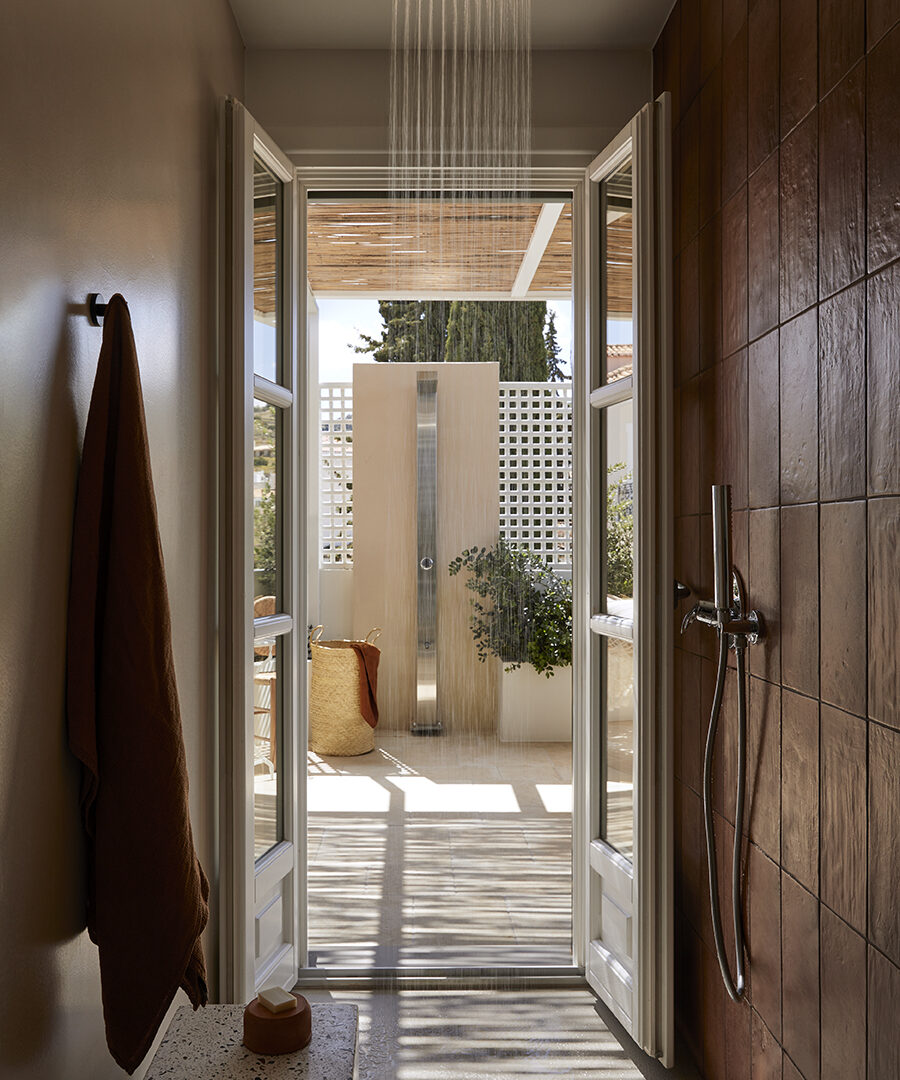 Dusche und Außendusche, Hotel Yayaki
