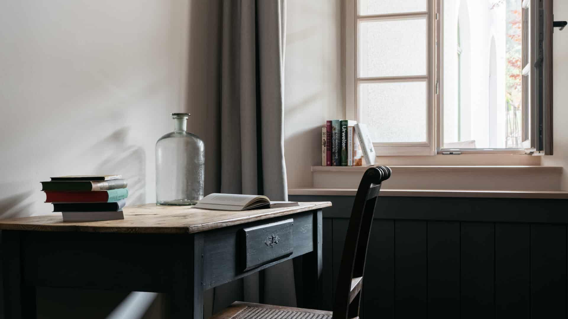Arbeitsplatz im Hotelzimmer im Refugium Lunz