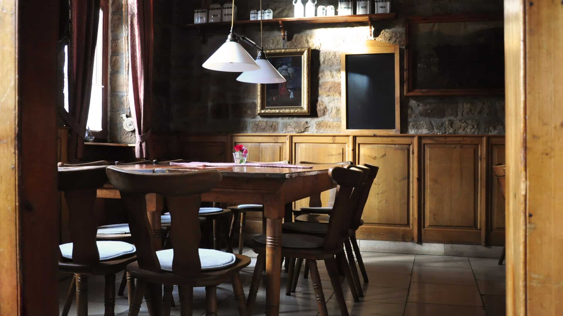 Gastraum in der Weinschänke im Schockelgaul
