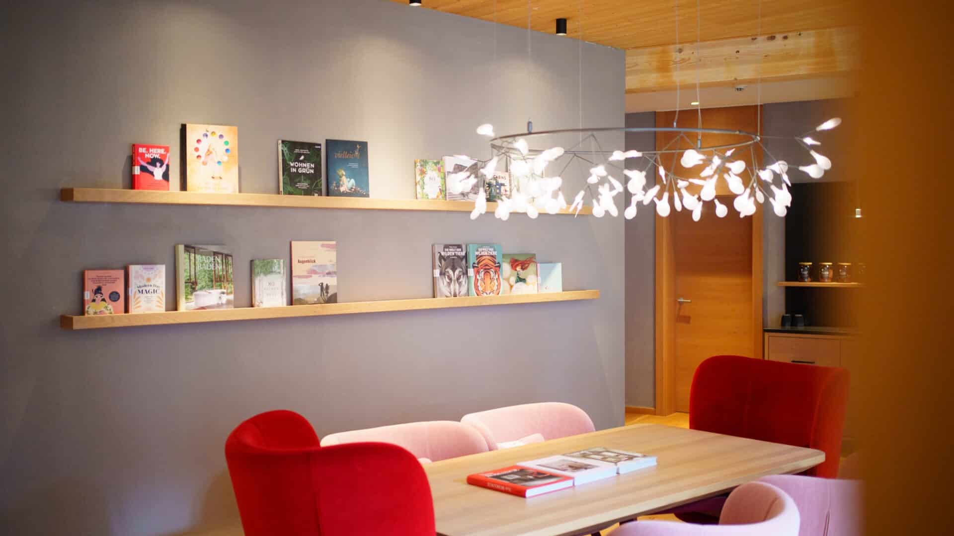 Wohnzimmer im Spa Bereich des Daberer Hotels