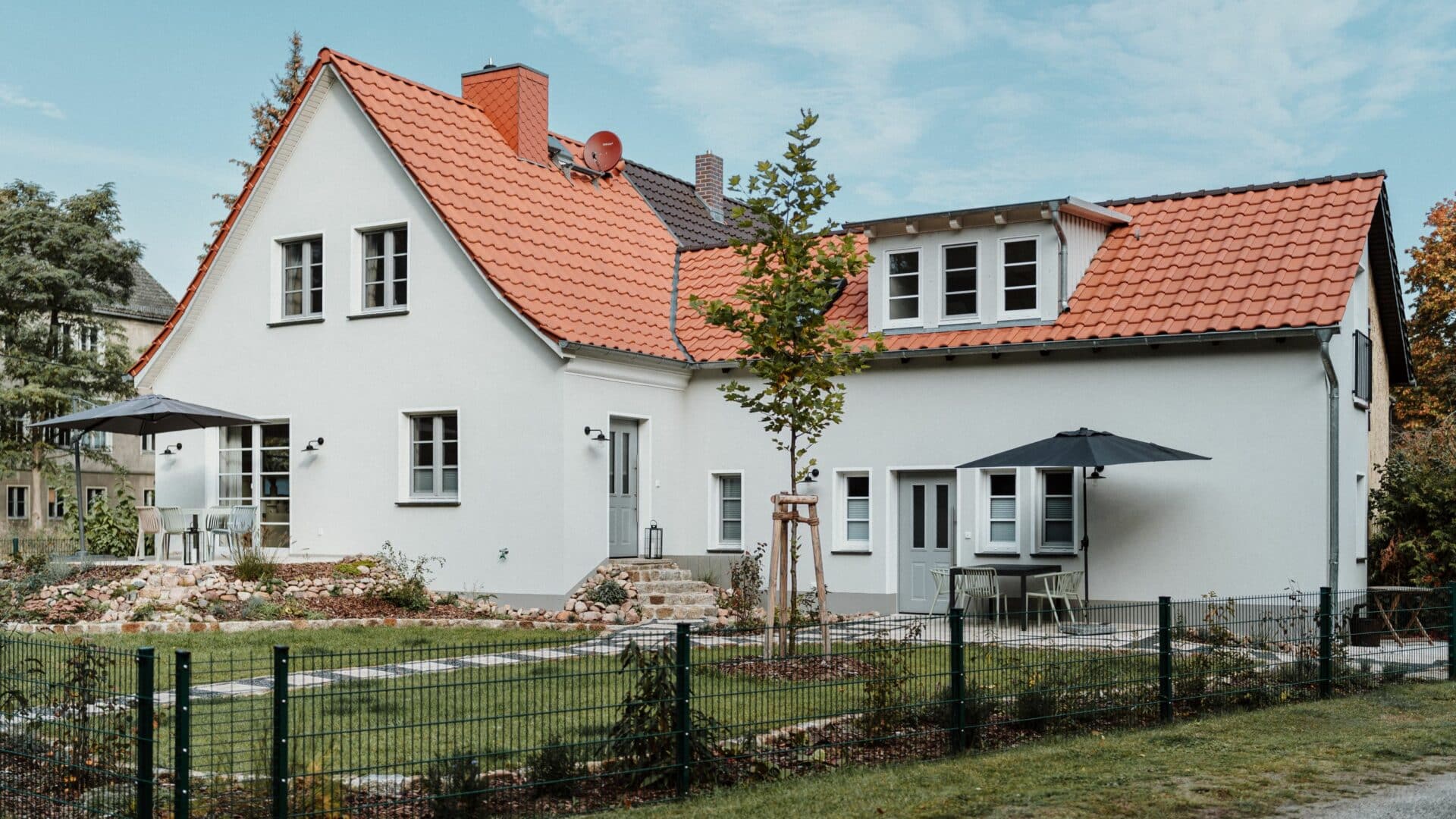 Außenansicht mit Garten im Spreewaldhaus